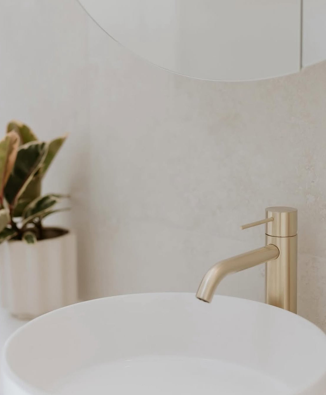 Owen & Finch 316L RVS 1-Gats Wastafelmengkraan Hoog Model Geborsteld Champagne Goud PVD (OF162201aBG)