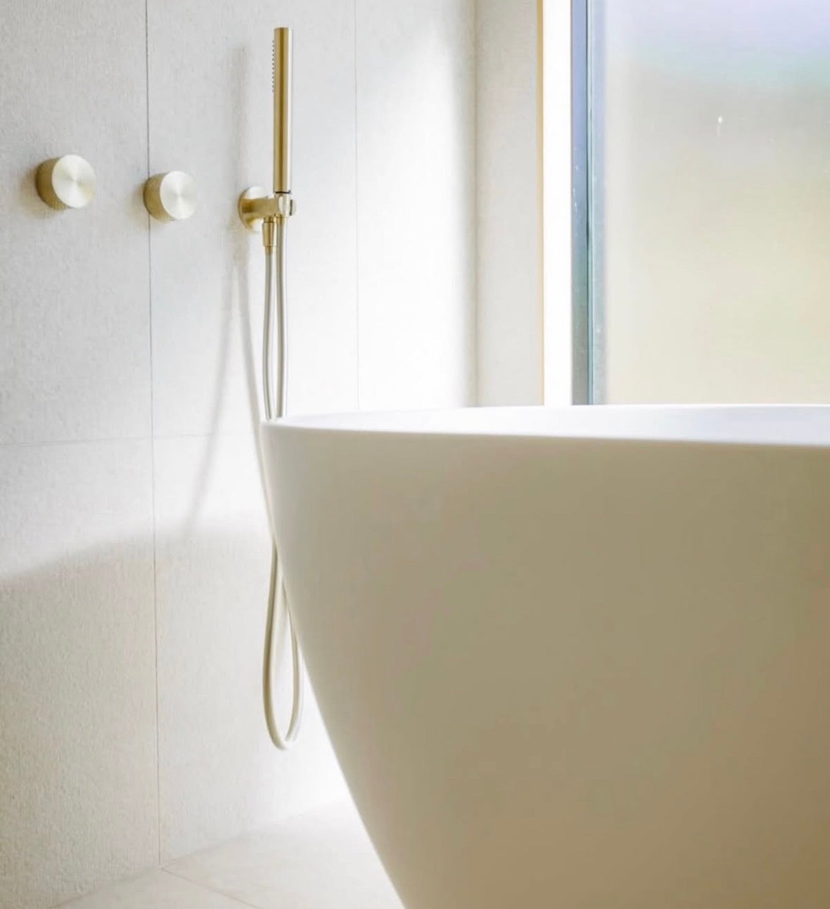 Inbouw Douchemengkraan Progressive Geborsteld Champagne Goud PVD Met Diamantkarteling | Owen & Finch (OF252009BG)