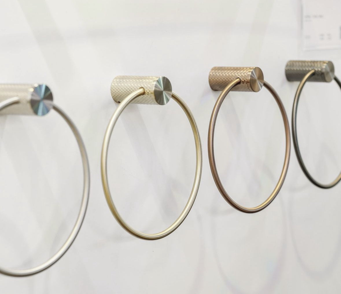 Owen & Finch Handdoekring Brushed Nickel (OF2580aBN)