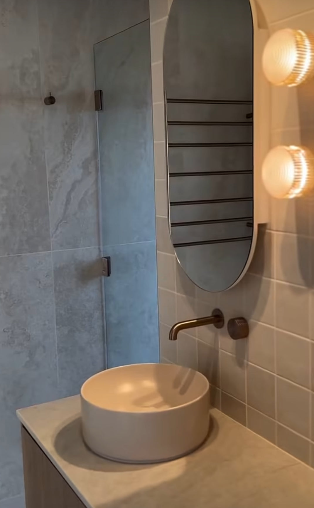 Owen &amp; Finch 2-Hole Progressive Wall-Mounted Mixer Brushed Satin Bronze PVD (OF252007aBZ)