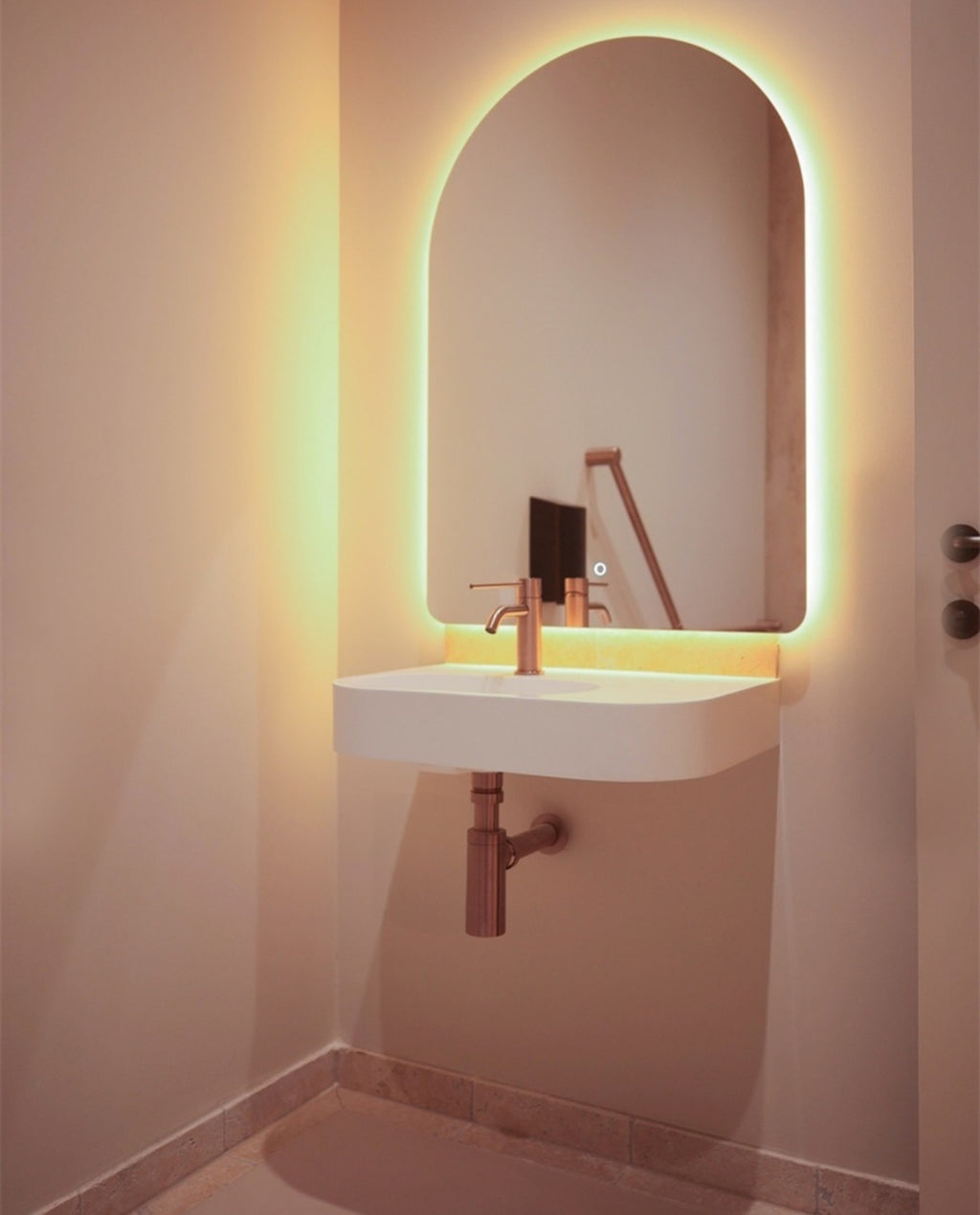 Owen &amp; Finch Care Basin Mixer 1-Hole Low Model Brushed Satin Bronze PVD (OF221901dBZ)