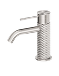 Wastafelkraan Laag Model Messing Geborsteld Nikkel met Diamantkarteling | Owen & Finch (OF251901BN)