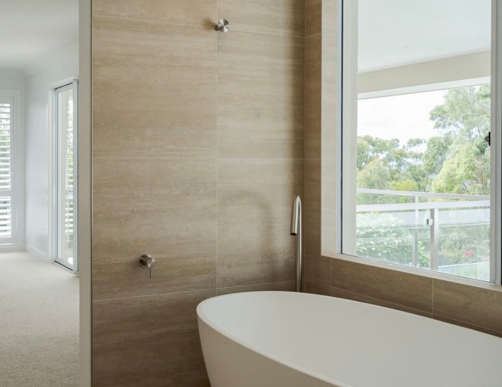 Owen &amp; Finch Brass Bath Spout / Bath Filler 1010 mm – Brushed Nickel – Compatible with Mixer Tap (OF221903aBN) 