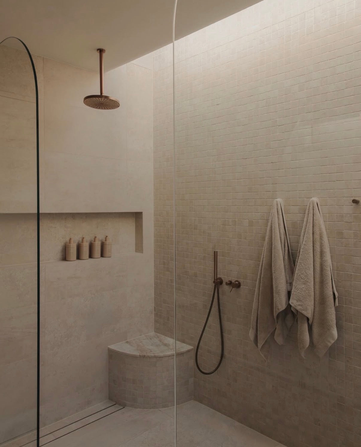 Owen &amp; Finch Shower Head Brushed Satin Bronze 250mm PVD (OF508079BZ)