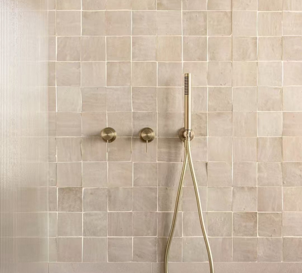 Owen &amp; Finch 1-Hole Built-in Mixer Tap Brushed Champagne Gold PVD (OF221911hBG)