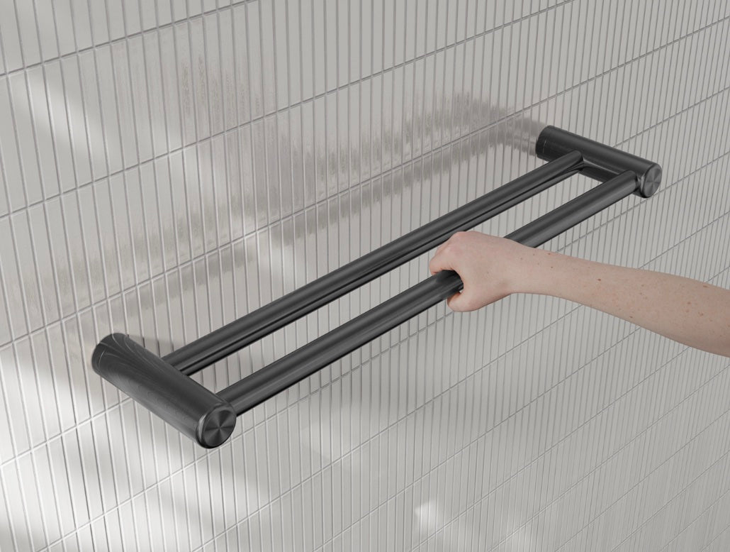 Owen & Finch Care dubbele handdoekrek 25 mm – Wandgreep voor minder-validen sanitaire ruimtes – Geborsteld Gun Metal PVD