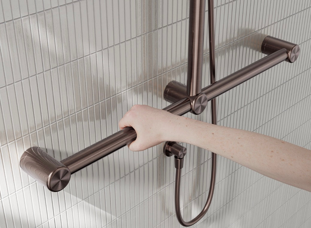 Owen & Finch Care handdouche met glijstang en leuning – Inclusief mengkraan – Geborsteld Satijn Brons PVD (OFCS006BZ)